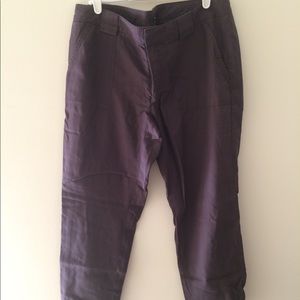 Gap loose fit jogger style pant
